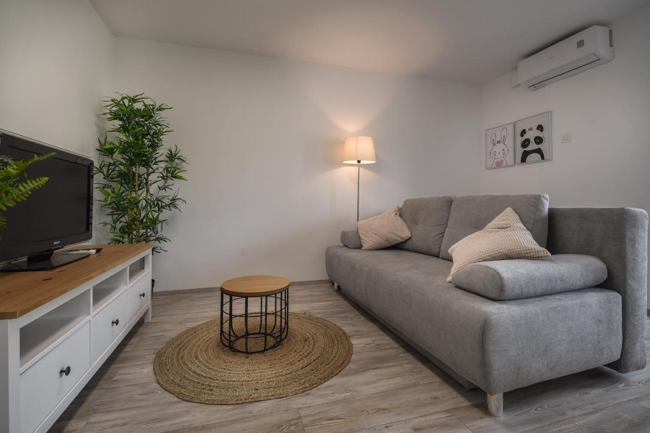 Lagom Apartment Maribor W Free Parking & Wifi, Tourist Tax Included Экстерьер фото